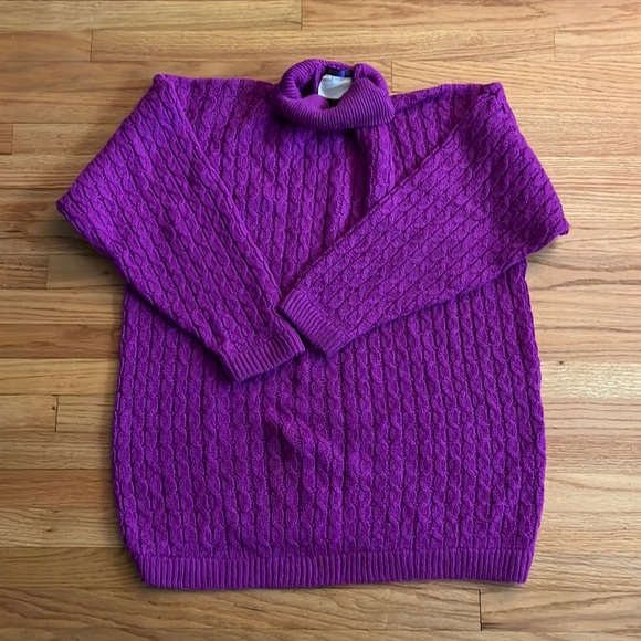 Vintage Oversized Purple Knit Sweater - Picture 2 of 7